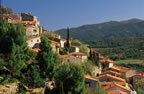 The terraces of Eus, Pyrnes-Orientales. (99kb)