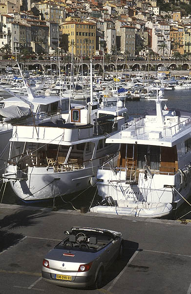 Renault Mgane Coup Cabriolet on the quayside in Menton.