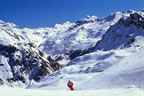 Setting off above la Daille, Val d'Isre. (99kb)